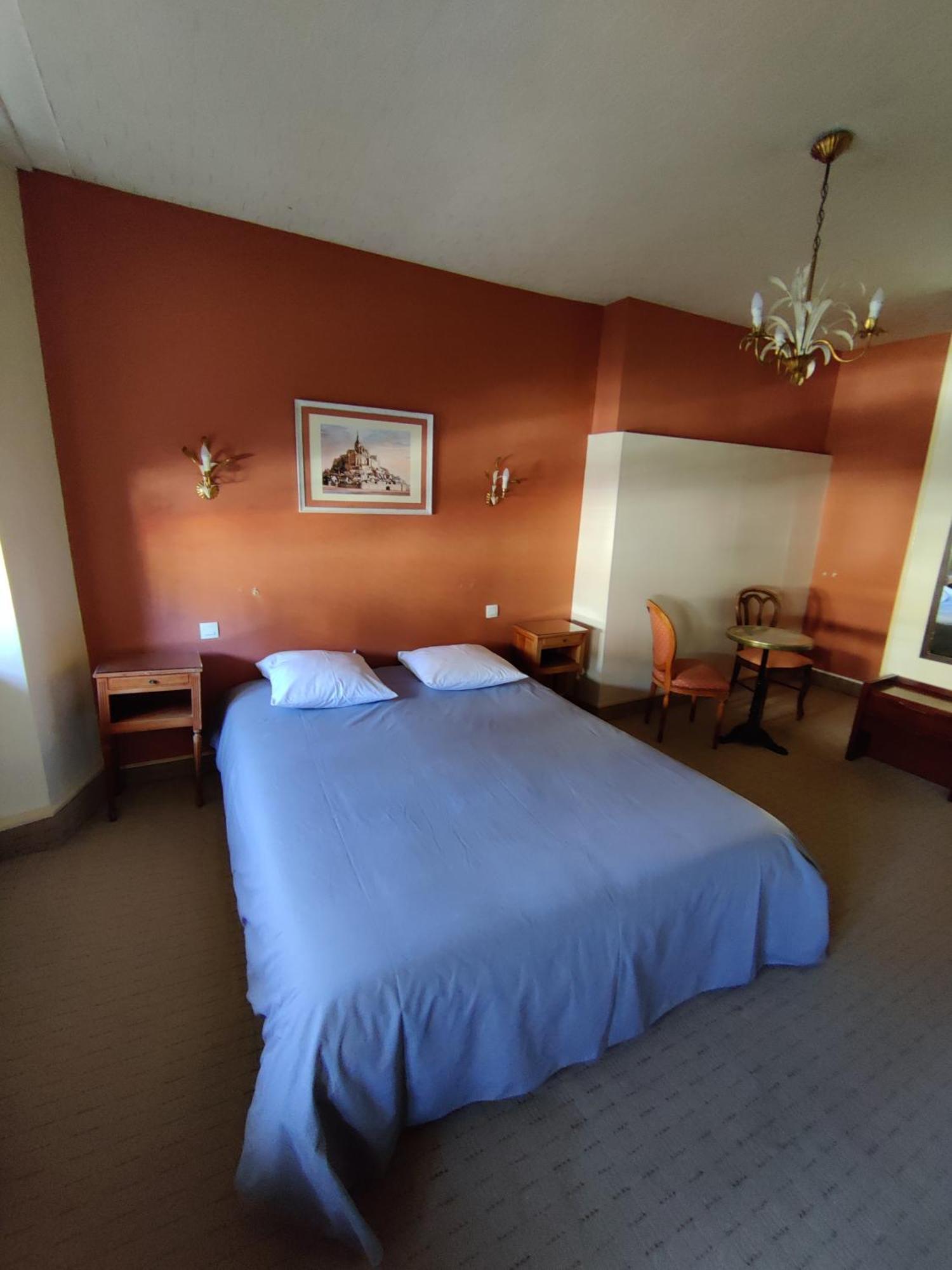 Hotel Saint - Pierre